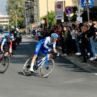 Giro d'Italia 2023, il passaggio a Torre Annunziata 