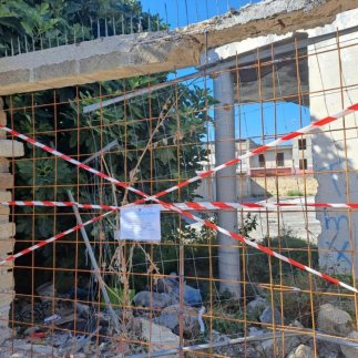 Bimbe violentate a Caivano, i luoghi degli orrori sequestrati dai carabinieri 