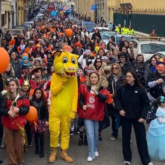 Torre Annunziata, Carnevale 2025: la sfilata degli alunni delle scuole elementari