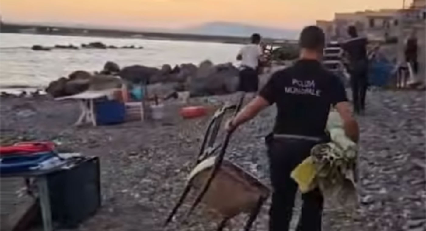 Torre del Greco, operazione della Guardia costiera: sequestrate 200 attrezzature