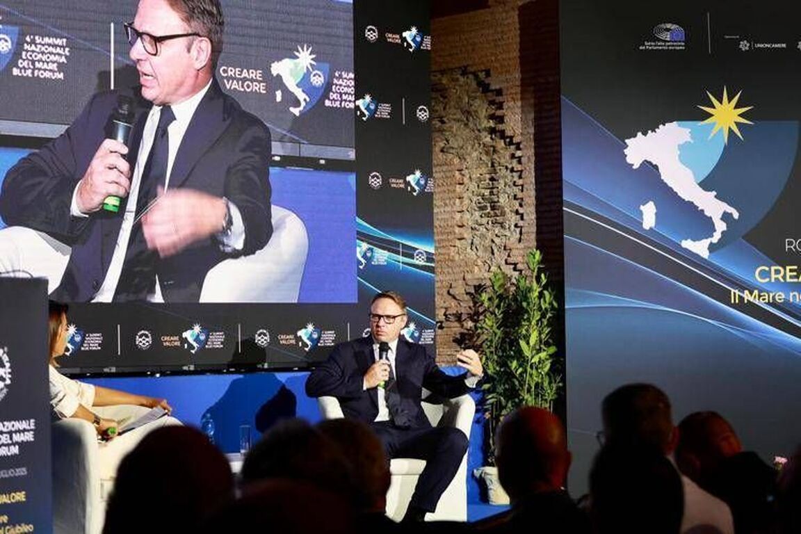 Lollobrigida: "Mare risorsa cardine, per anni Ue ha sacrificato produzione pesca"
