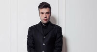 Fedez, lo spoiler sul suo libro: il buio della mente, gli psicofarmaci e la rottura con Chiara Ferragni