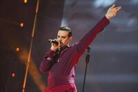 Achille Lauro compie 35 anni e festeggia un traguardo incredibile: "Sono senza parole"