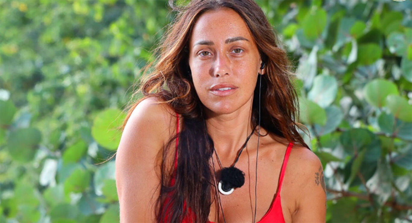 Teresanna Pugliese racconta l'Isola: problemi intestinali e condizioni estreme