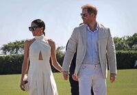 Lo zampino di Meghan e della sua guru nella possibile pace tra Harry e Re Carlo