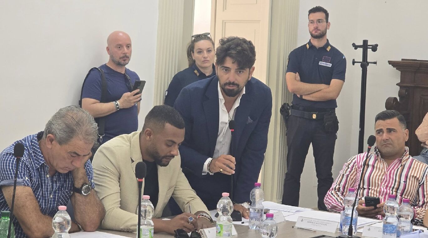 Torre Annunziata - Oplonti Futura: «Emendamenti respinti, così si mortifica la democrazia»