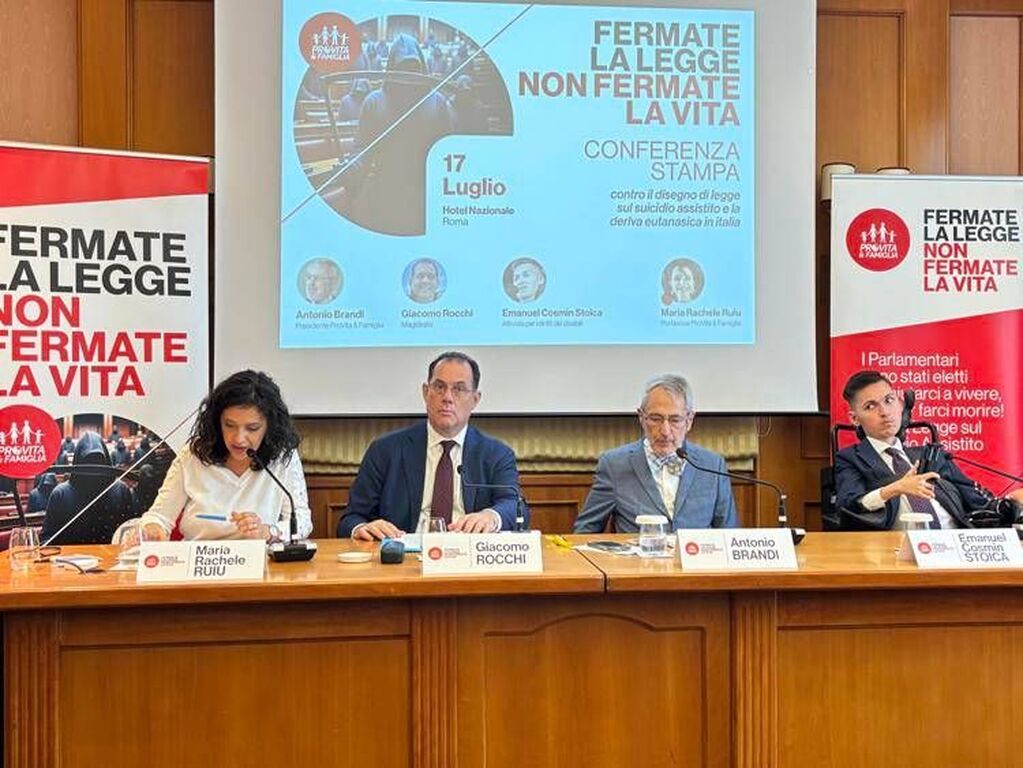 Fine vita, Pro Vita Famiglia: "Su suicidio assistito centrodestra tradisce gli elettori, non esiste vuoto normativo"