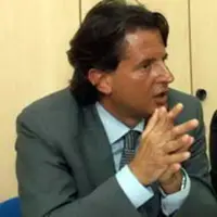 Starita consegna la tessera del PD e si dichiara indipendente