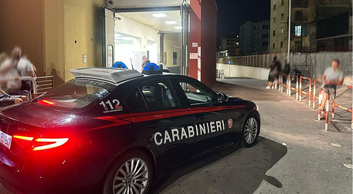 Castellammare - 49enne arrestato dopo aver aggredito le guardie giurate al San Leonardo
