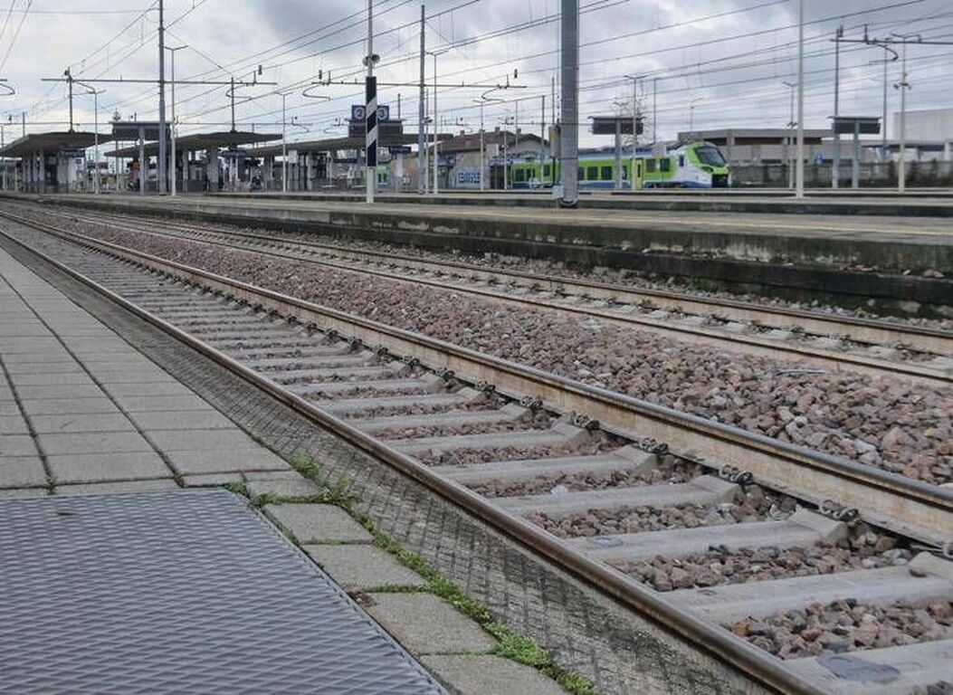 Strage di Brandizzo, 24 indagati: l'accusa è di omicidio colposo