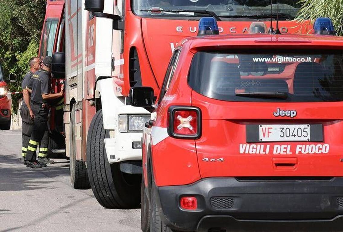 Incendio in villaggio turistico a Cirò Marina, oltre 180 persone evacuate