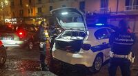Castellammare di Stabia - Bici elettriche in Villa Comunale: intensificati i controlli della Polizia Municipale