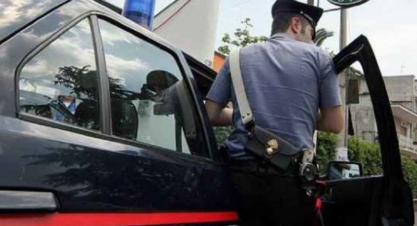 Torre del Greco -  Arrestato per atti persecutori e percosse ai danni della ua ex compagna