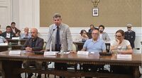 Castellammare di Stabia - Il sindaco Vicinanza: "Il ciclo dei rifiuti è una priorità"