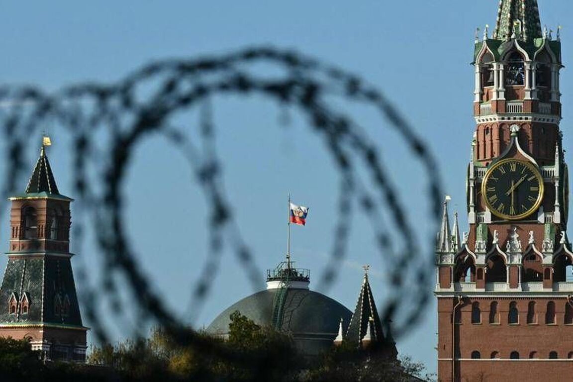 Mosca pubblica elenco presunti 'russofobi', nella lista anche Mattarella: Farnesina convocherà ambasciatore
