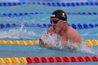 Mondiali nuoto 2025, chi è Simone Cerasuolo oro nei 50 rana
