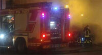 Torre del Greco - In fiamme un'Audi A3 in via Lamaria
