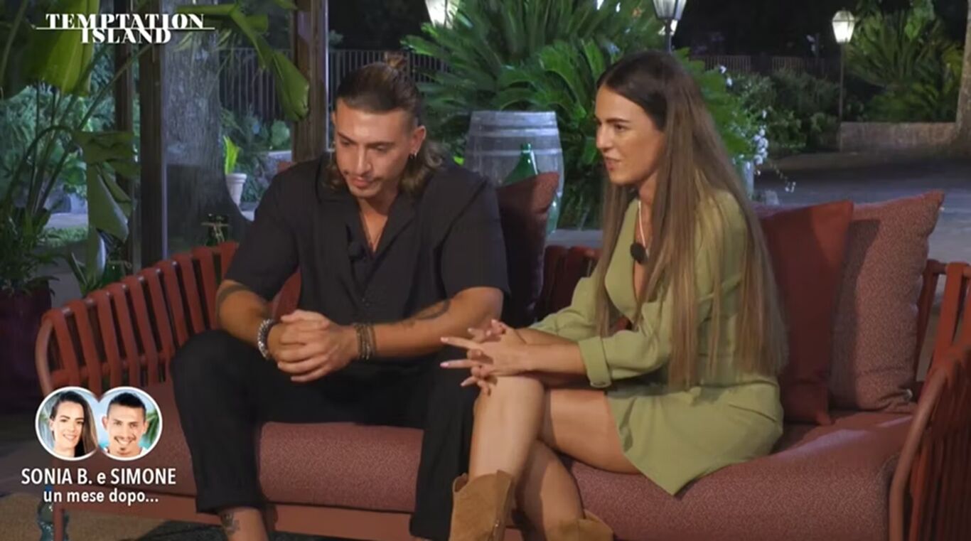 Temptation Island, Simone e Sonia presto genitori: ma spunta un incontro segreto con la single Rebecca