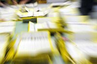 Calabria, centrosinistra al lavoro per campo extra-large: "Partita apertissima"