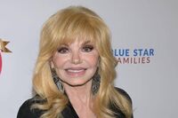 Morta Loni Anderson, star di 'Wkrp a Cincinnati' e simbolo di un'epoca