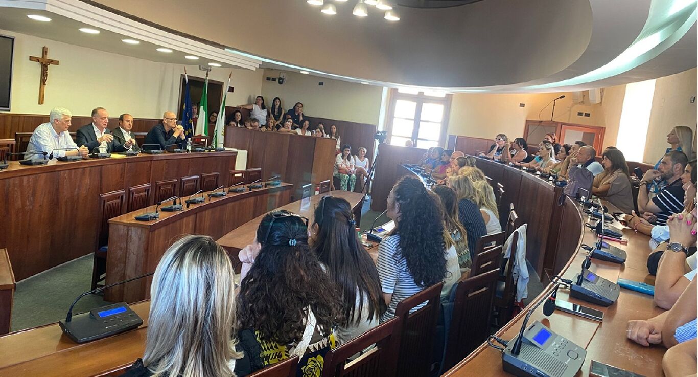 Torre del Greco - Scuola chiusa per rischio sismico: individuato il primo edificio per ospitare gli alunni
