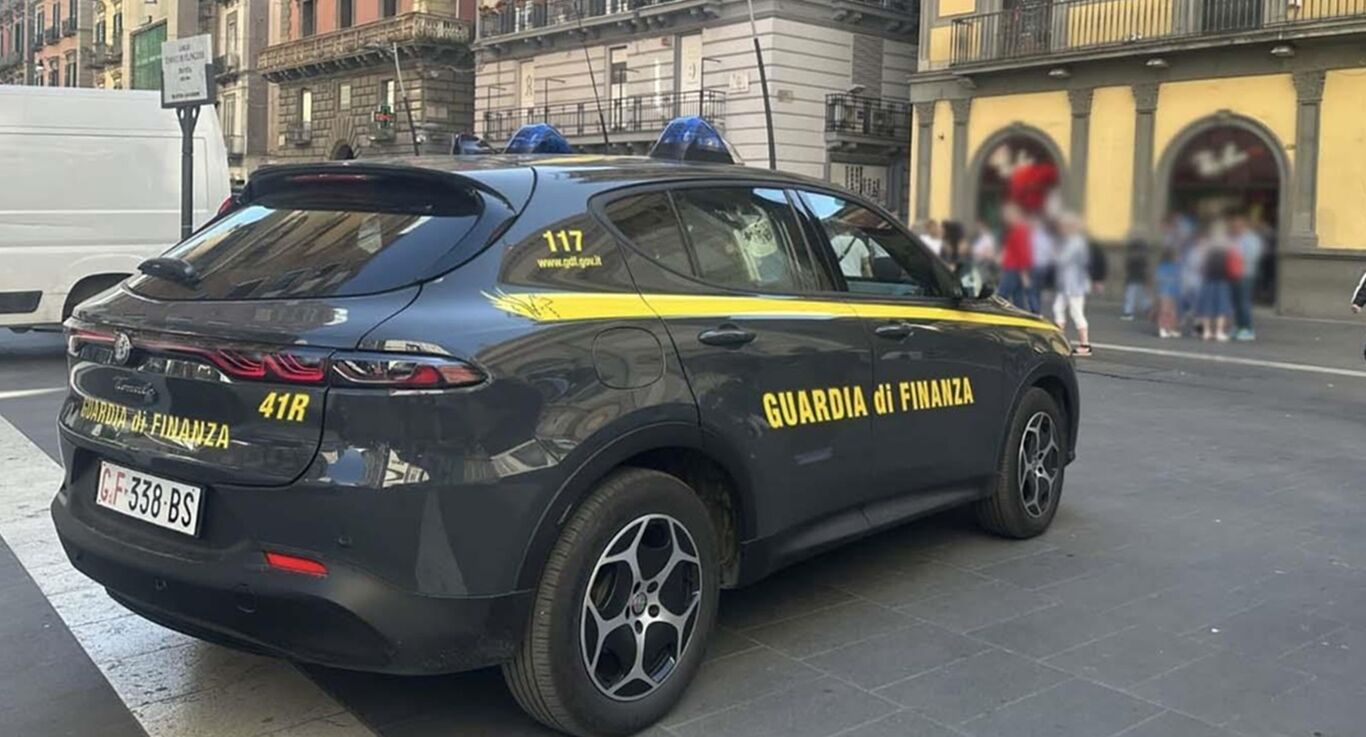 Area torrese-stabiese: la Guardia Di Finanza sequestra 36mila prodotti contraffatti