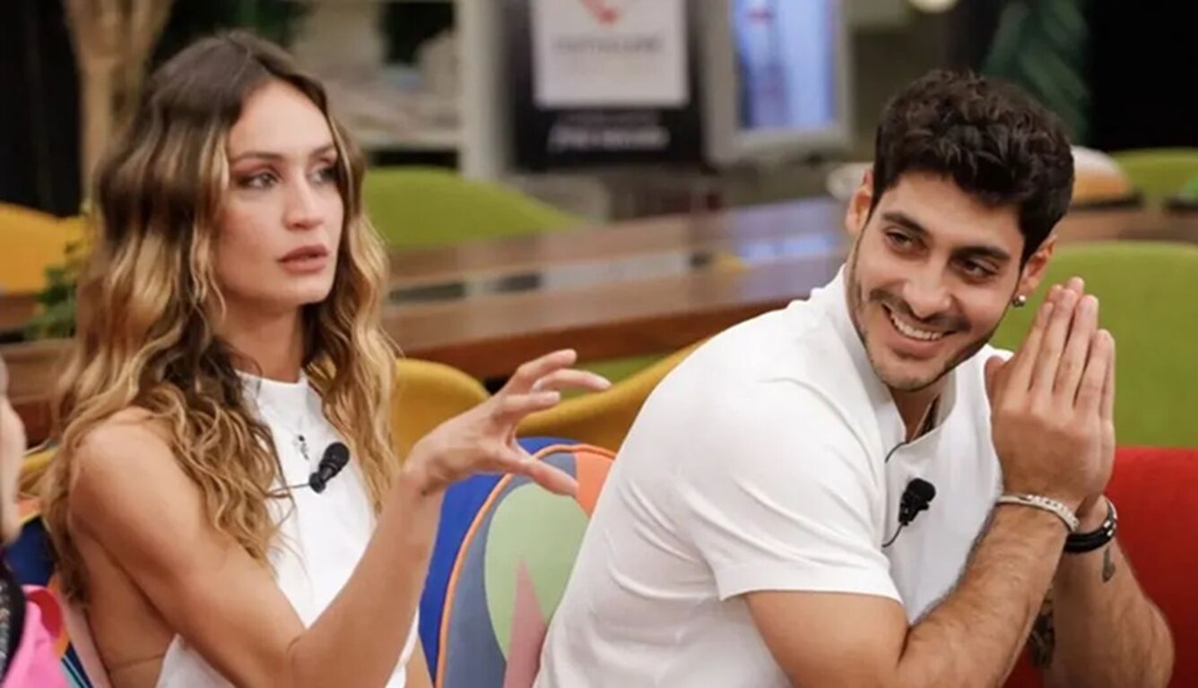 Grande Fratello, Helena e Javier: vacanze d'amore in Sardegna prima della convivenza