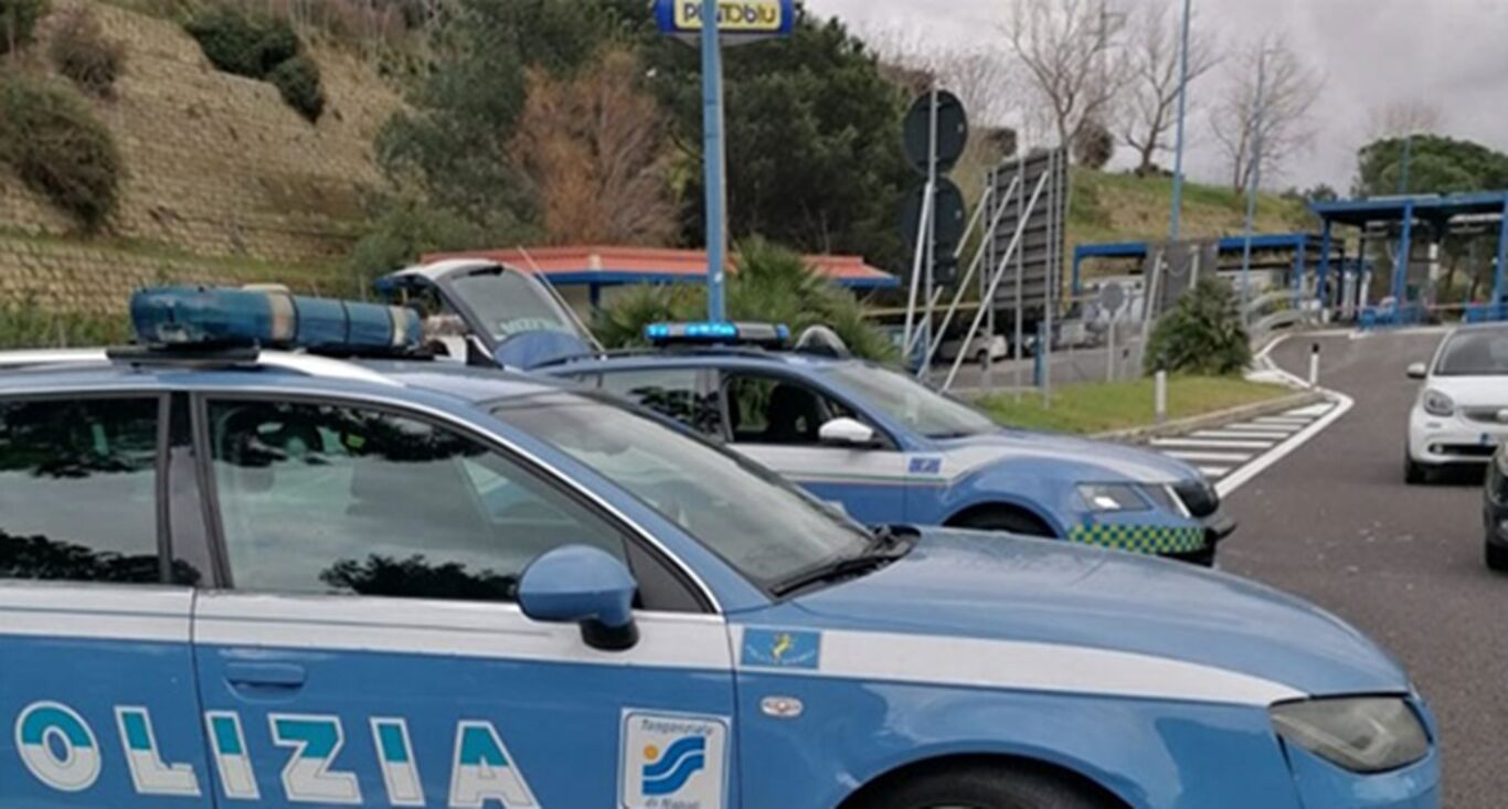 Ciclomotore contromano sulla Tangenziale: fermata donna 65enne