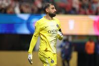 Donnarumma, addio al Psg. Il messaggio: "Non ho deciso io"