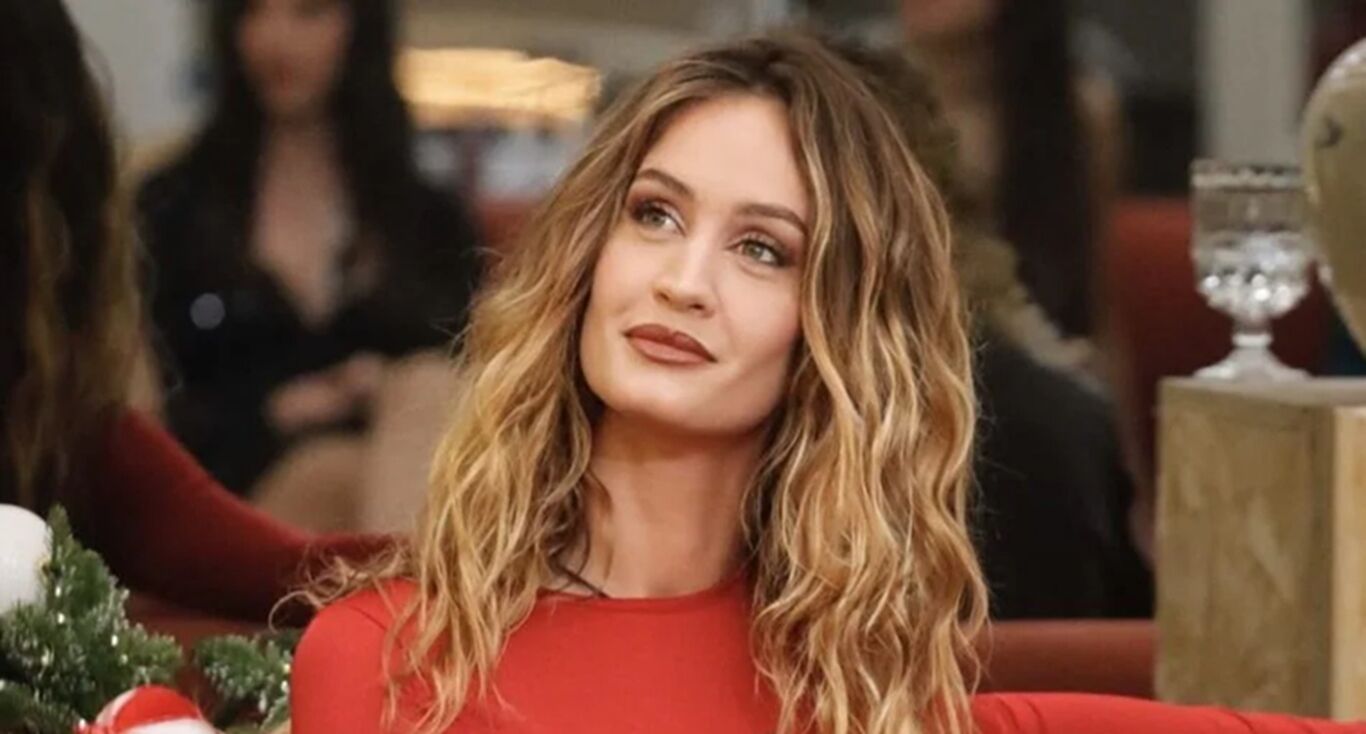 Grande Fratello, pioggia di insulti su Helena Prestes: ma ora lei denuncia tutti
