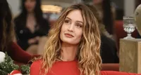 Grande Fratello, pioggia di insulti su Helena Prestes: ma ora lei denuncia tutti