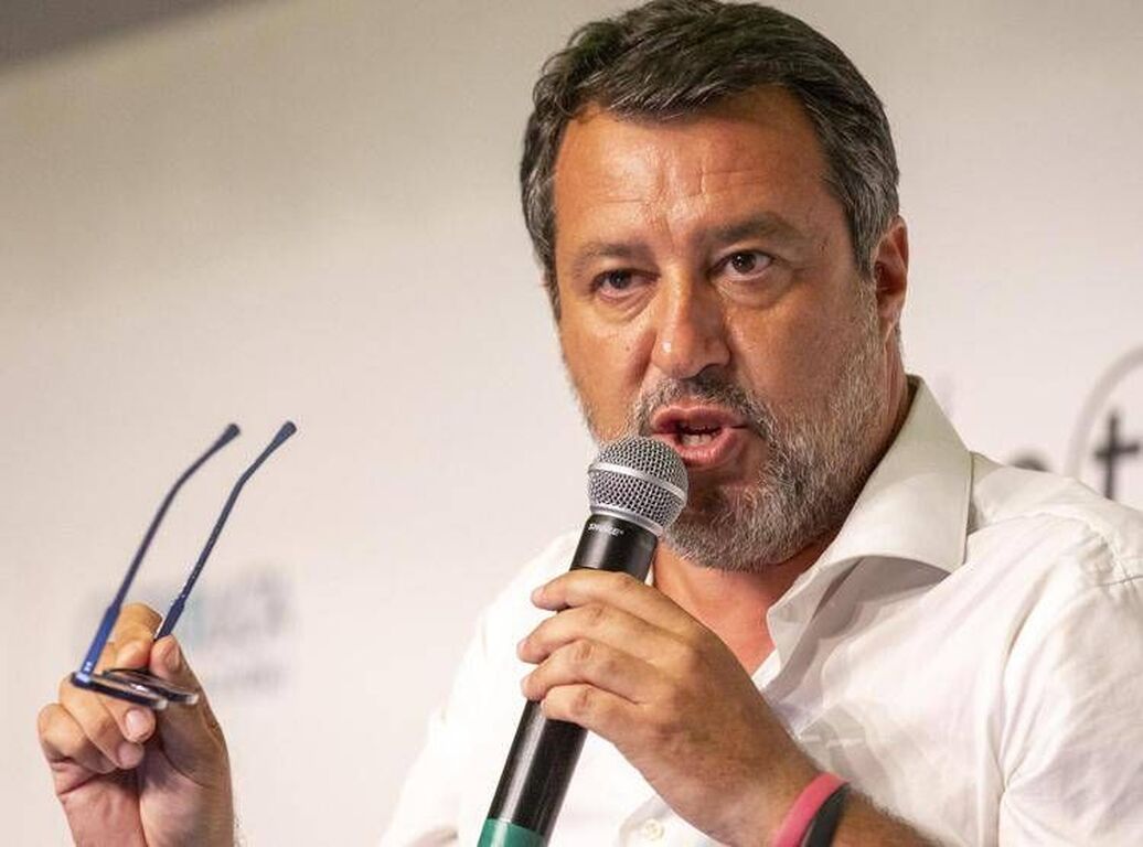 Salvini: "Governo non manderà soldati italiani a morire in Ucraina o in Russia"