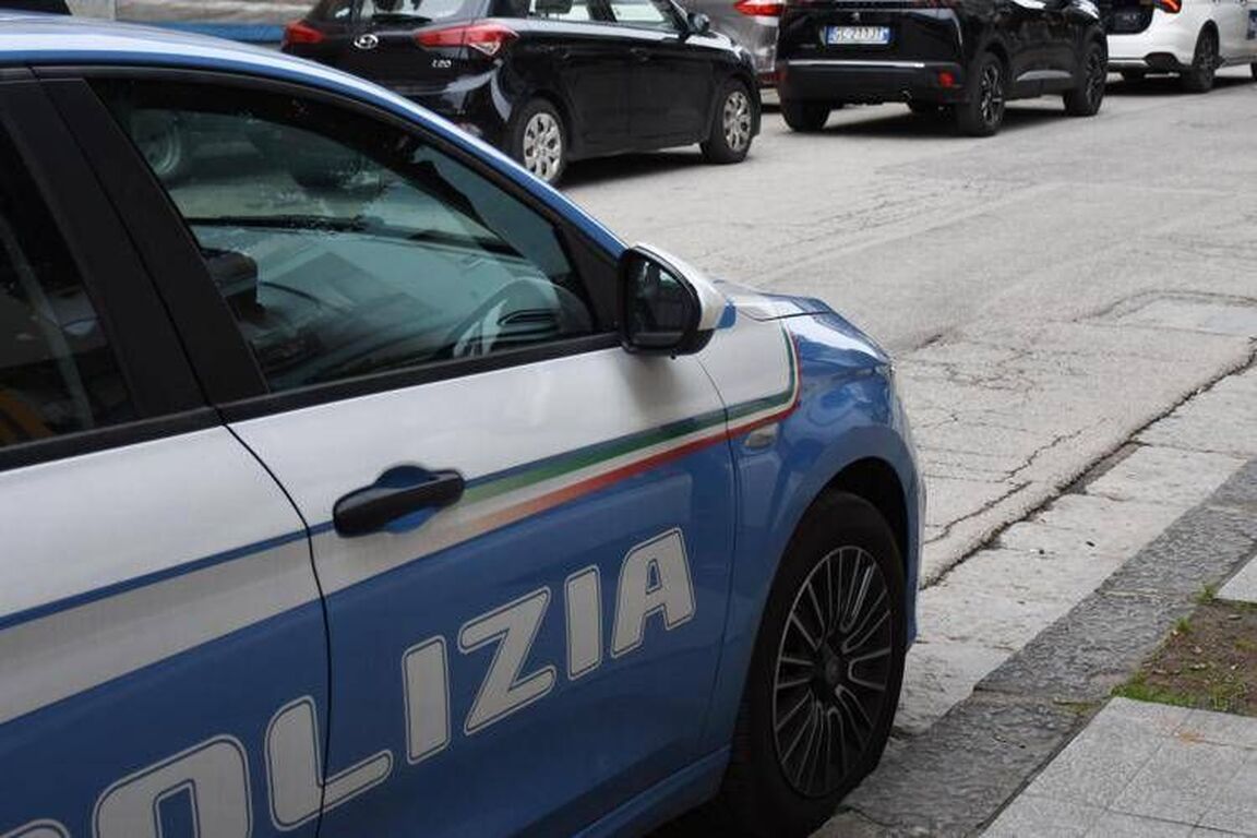 Catania, con un drone tentano di far entrare cellulari in carcere: tre denunce