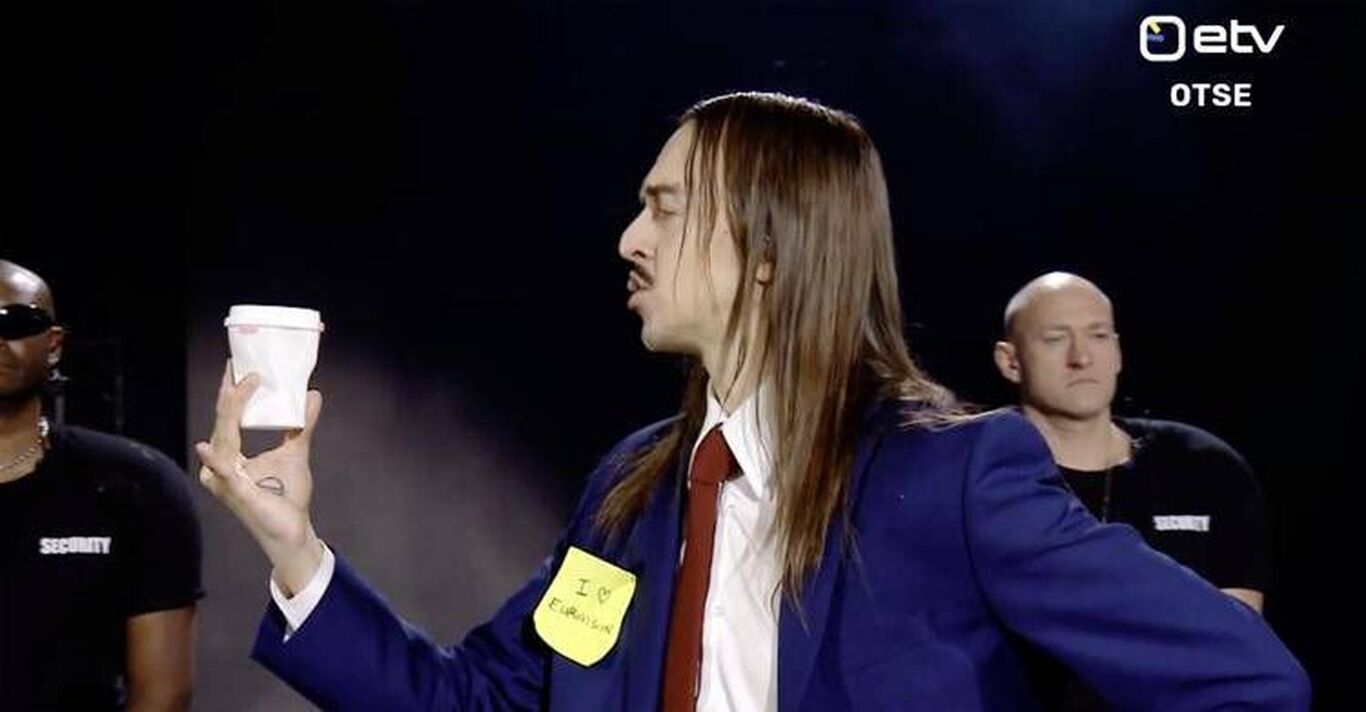 Tommy Cash dopo 'Espresso Macchiato': "Sanremo? Sarebbe fighissimo, vedremo..."