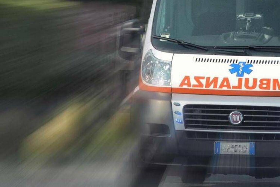 Roma, auto travolge due pedoni ad Ardea: un morto e un ferito