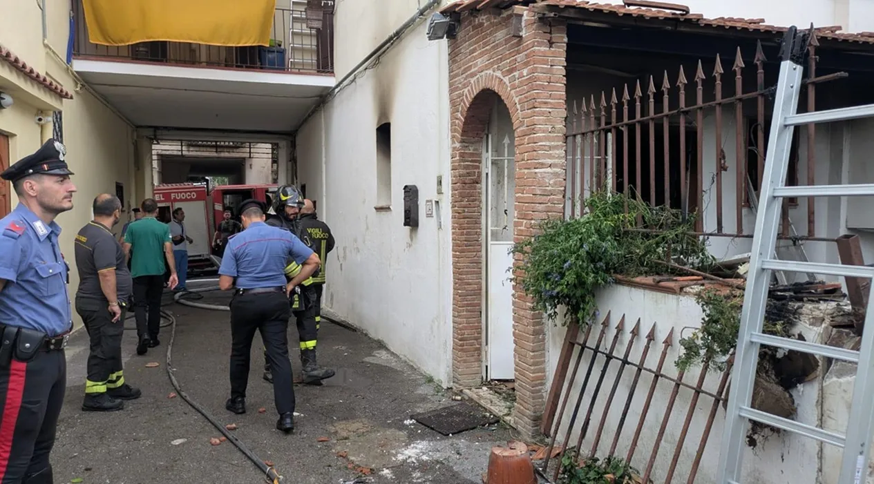 Tragedia a Meta di Sorrento: esplosione in abitazione, morti due anziani