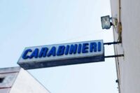 Milano, 20enne accoltella il padre: "L'ho fatto per difendere mia madre"