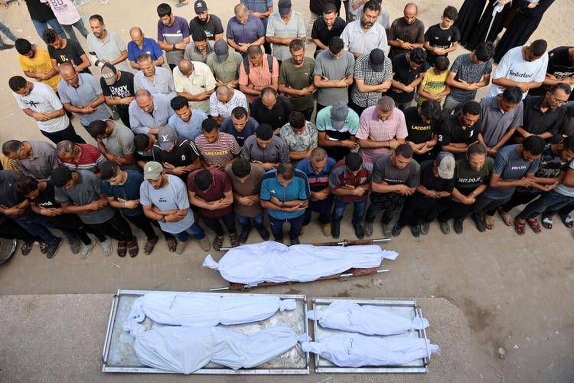 Gaza, nuovi raid: "19 morti". Media: "Ostaggi potrebbero essere trasferiti nascosti tra sfollati"