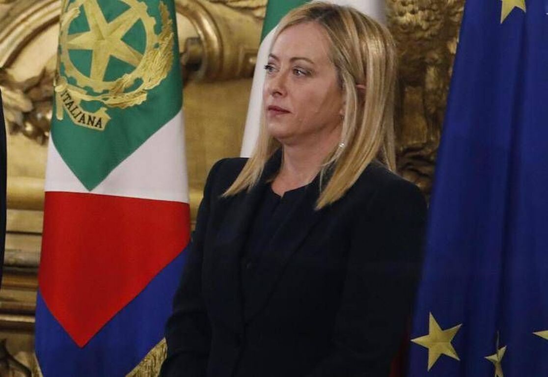 Armani, Meloni: "Giurai da premier con suo tailleur, in quell'abito tanti suoi messaggi"