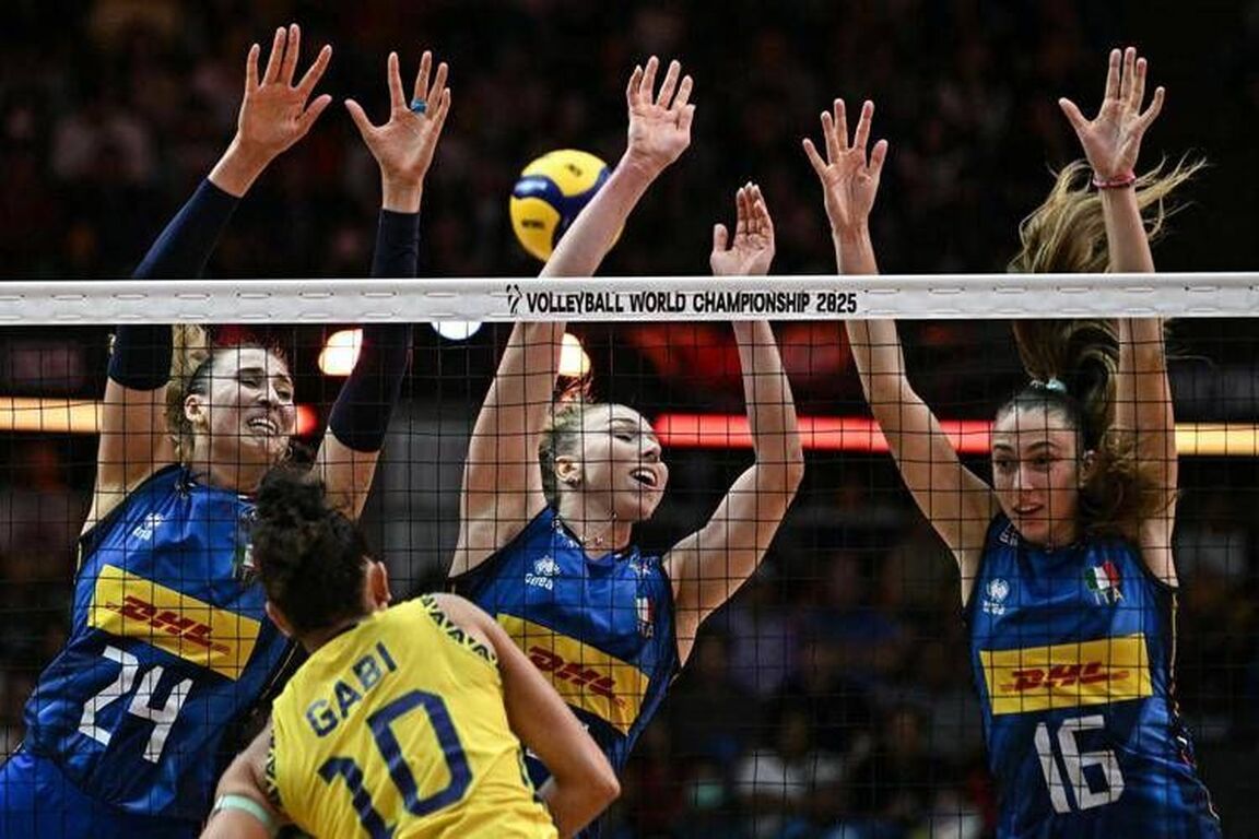 Mondiali di pallavolo, l'Italia è in finale: le azzurre battono il Brasile 3-2