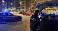 Torre Annunziata/Arzano - Servizio straordinario di controllo della Polizia: identificate 268 persone