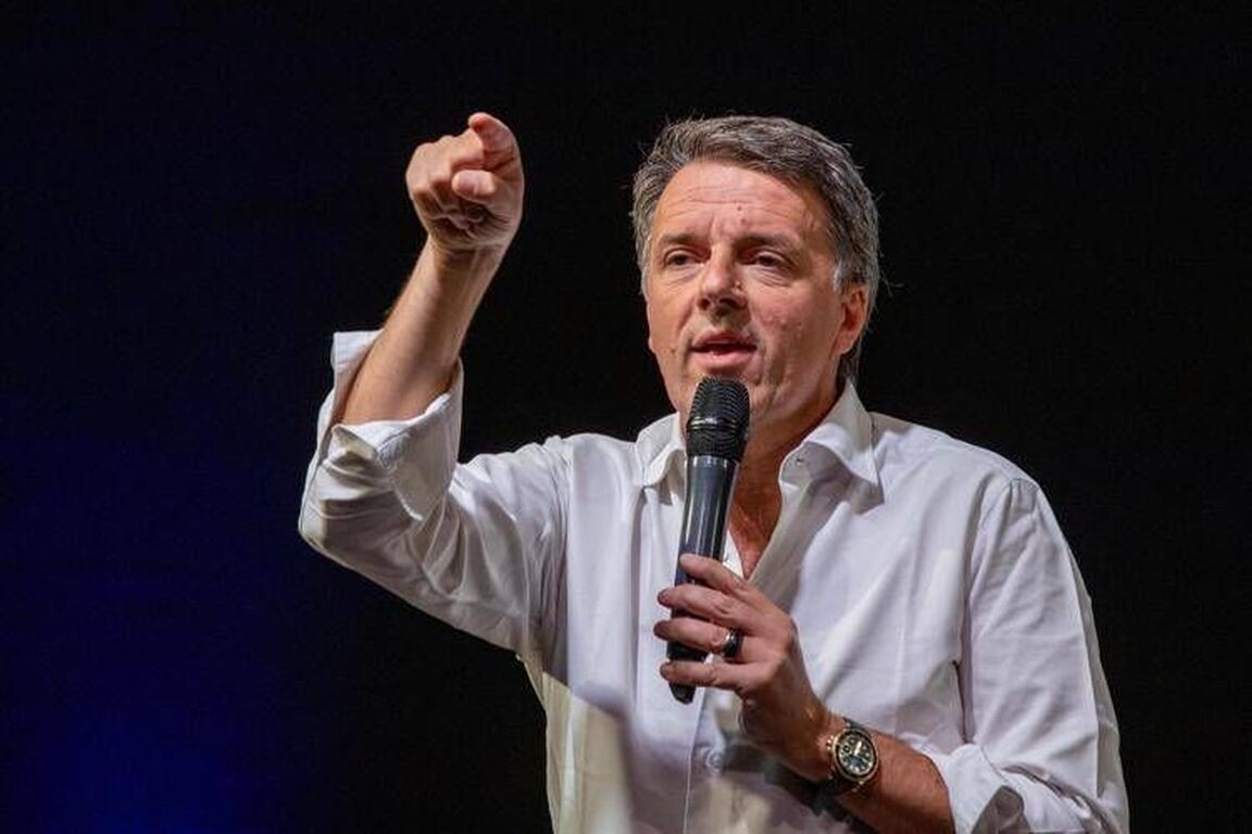Governo, Renzi a Cernobbio: "Auguri a imprenditori che lo votano, loro è devastante superficialità"