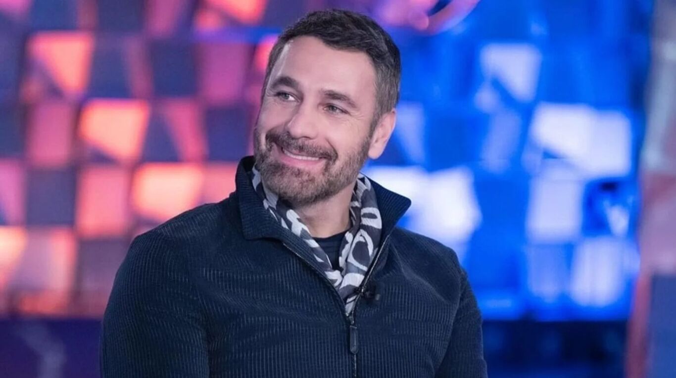 Raoul Bova rompe il silenzio: "Brutto vedere la propria vita privata sbattuta sui social"
