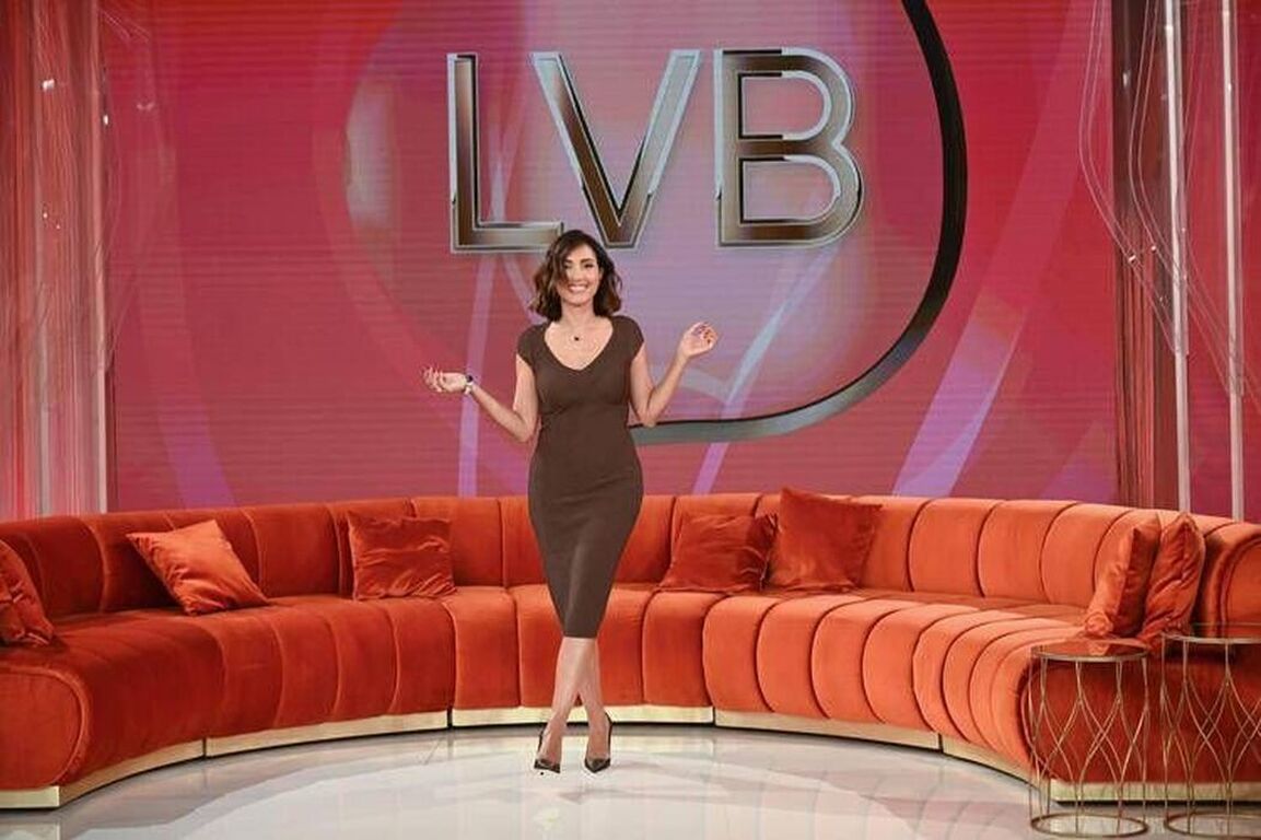 Caterina Balivo confessa a La volta buona: "Massacrata di critiche dopo il parto"