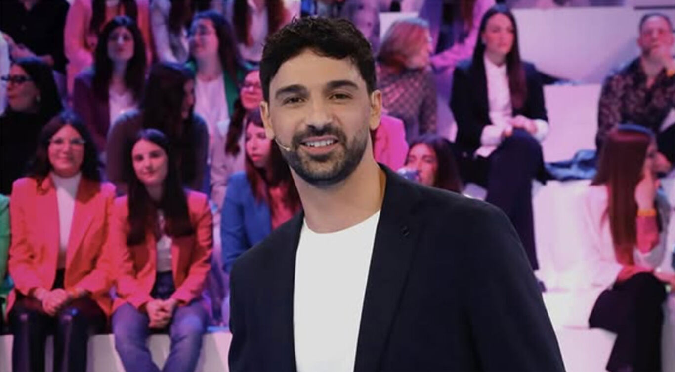 Raimondo Todaro, flirt in corso con un'ex scelta di Uomini e Donne? Impazza il gossip