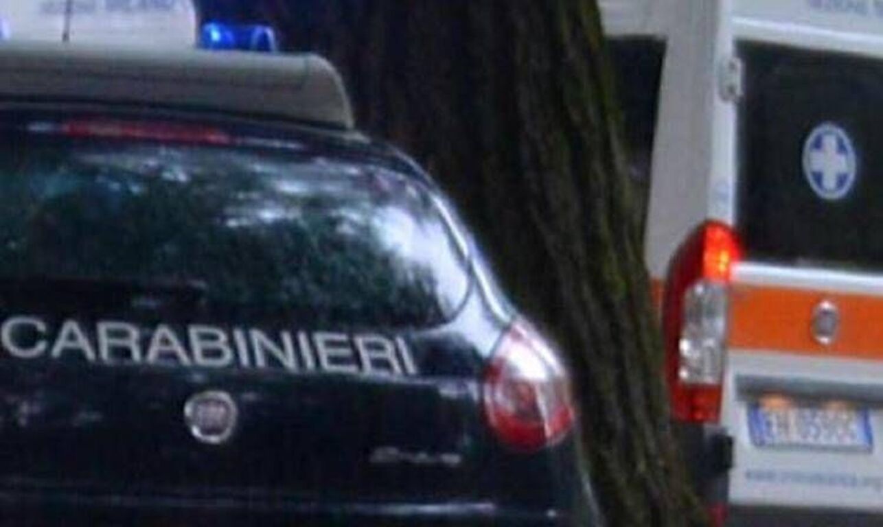Fugge da un istituto ed entra in proprietà privata, 16enne trovato morto in piscina