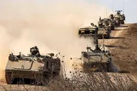 Carri armati israeliani entrati a Gaza City, fonti: "Attacco con aerei, artiglieria e droni"