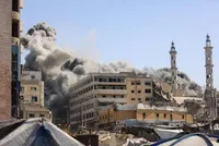 Katz: "Gaza sta bruciando, usiamo pugno di ferro e non torniamo indietro"
