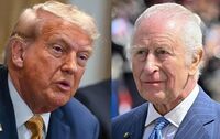 Trump arriva nel Regno Unito e Carlo srotola il tappeto rosso