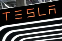 Tesla, indagine sulle maniglie: nel mirino i Suv Model Y